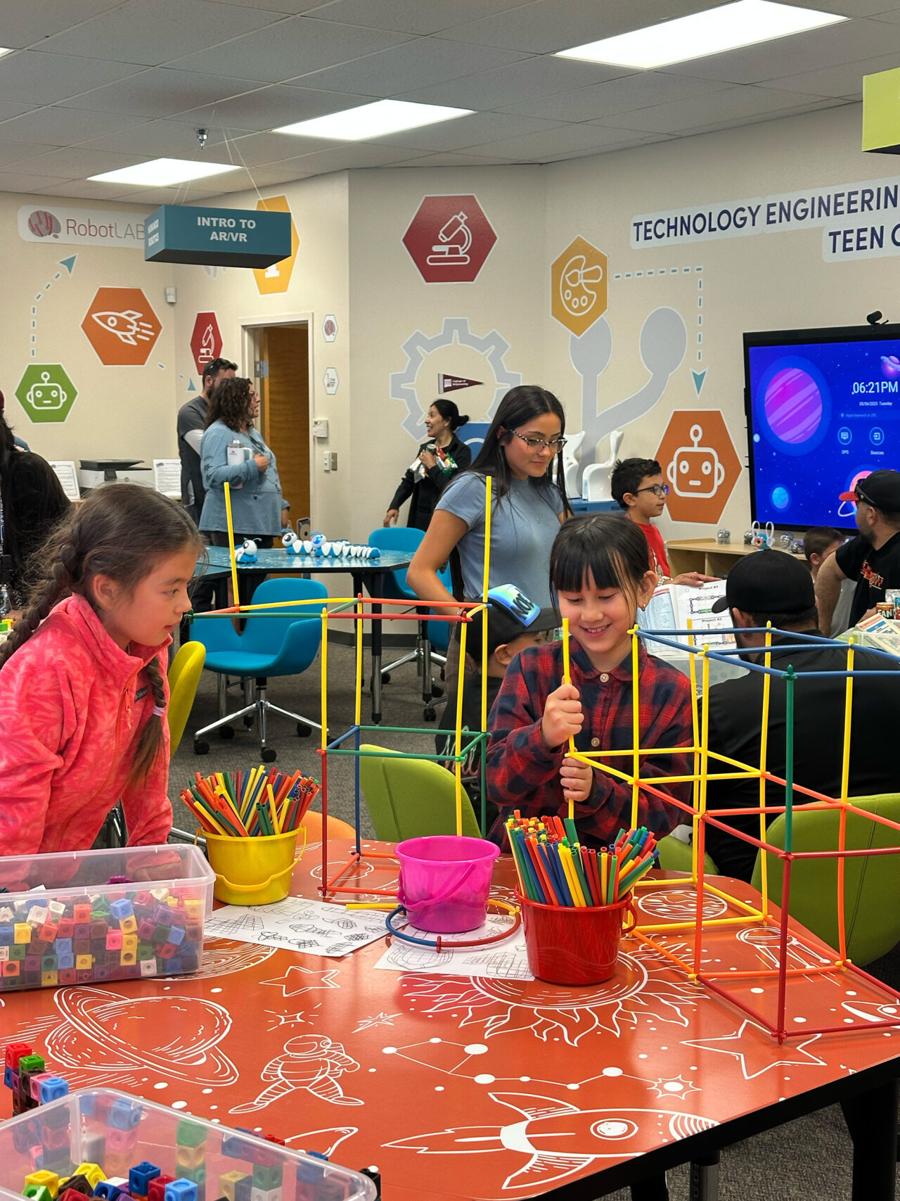 Students in New Mexico participate in a STEM activity.